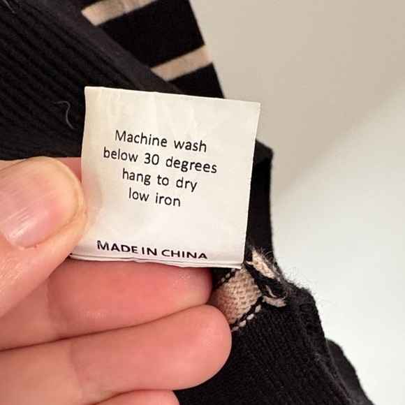 Amazon Set Black and Cream Striped Women's Sweater & Pants - Picture 4 of 9